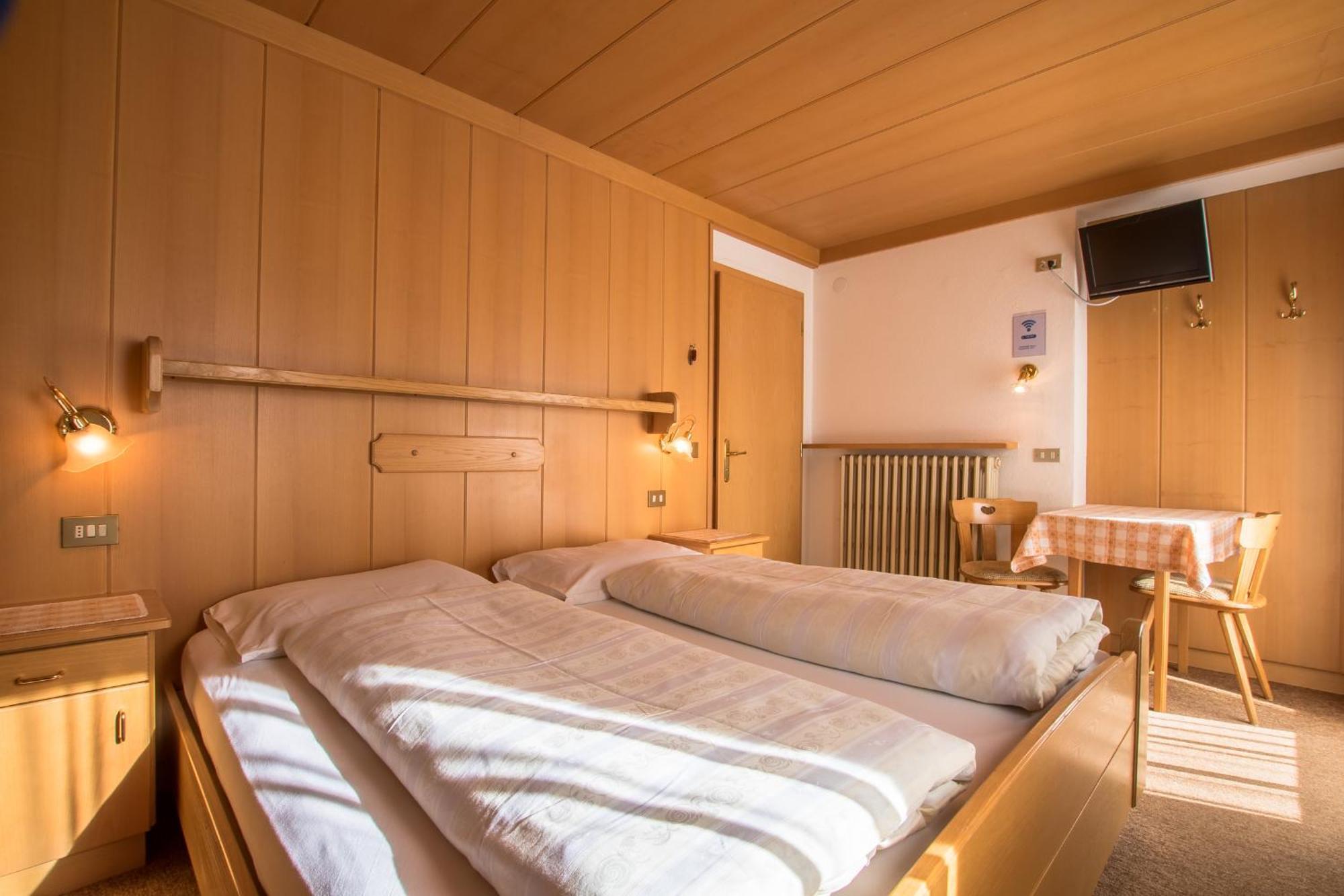 Dolomitdreams Hotel La Villa  Luaran gambar